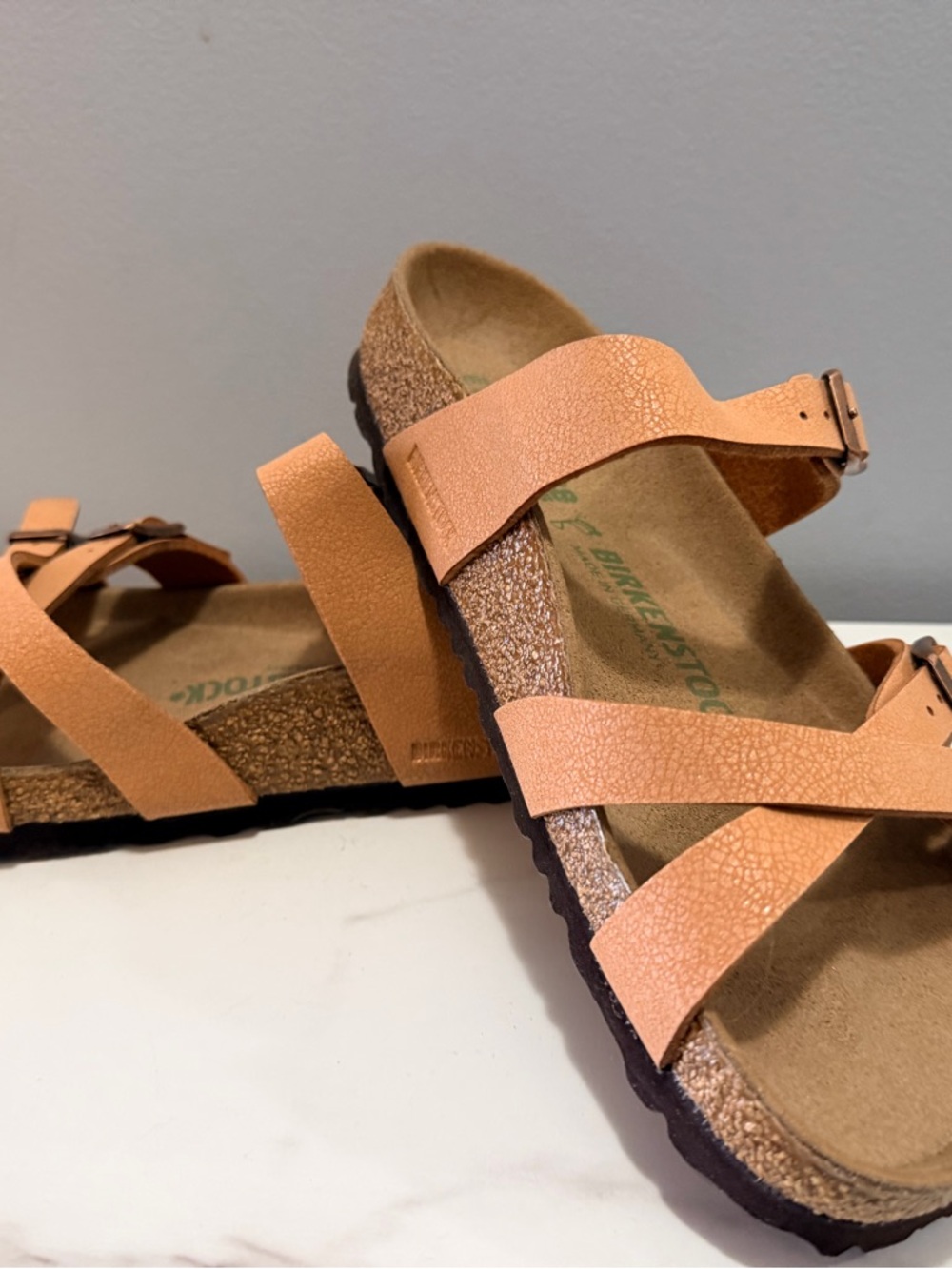 Birkenstock vegan Mayari birko-flor sandals color /pecan ( reg width)